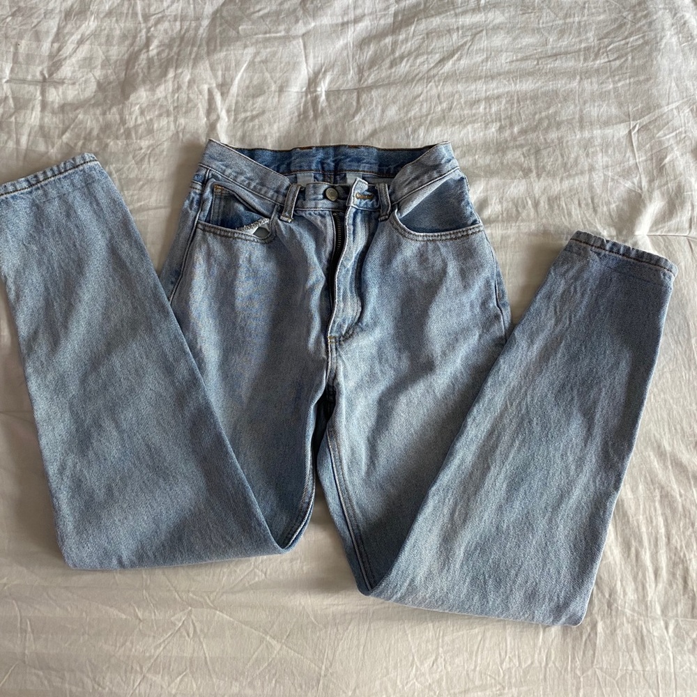 Brandy Melville mom jeans